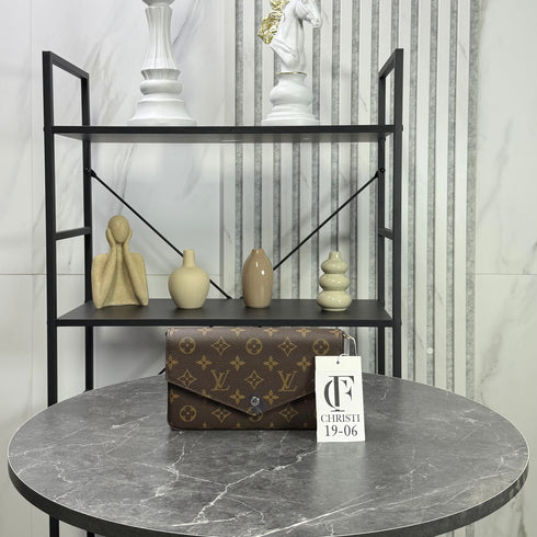 Louis Vuitton Pochette Félicie