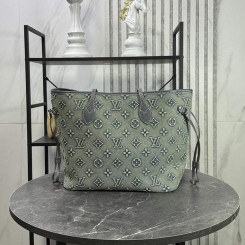 Louis Vuitton Neverfull Monogram Denim