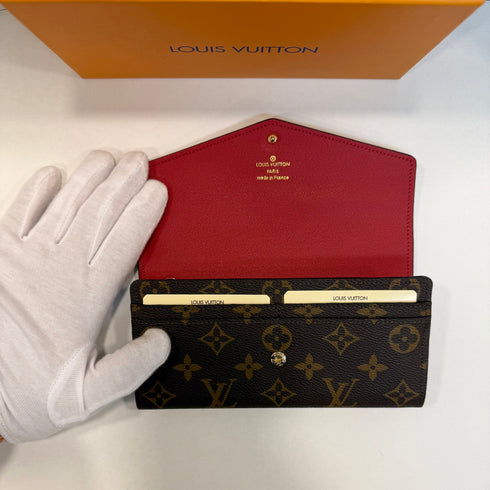 Louis Vuitton Sarah Wallet