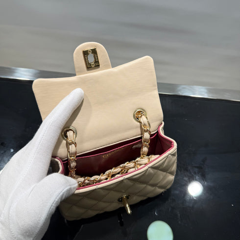 Chanel Timeless Mini Flap Μπέζ
