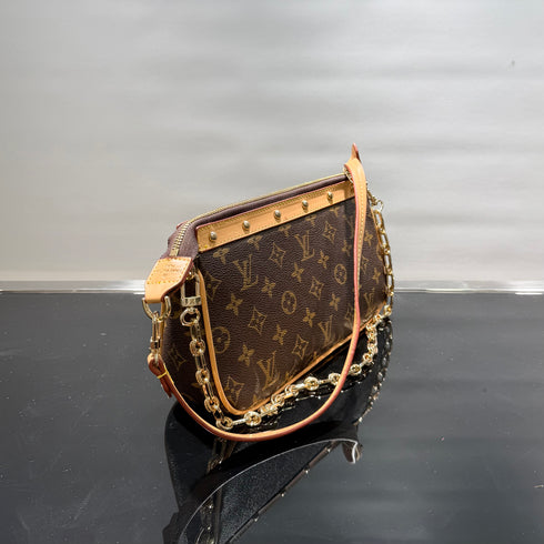 Louis Vuitton Pochette