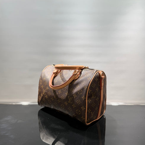 Louis Vuitton Speedy