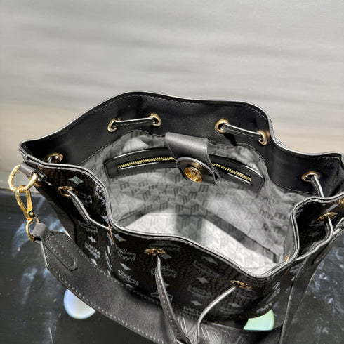 McM Bucket