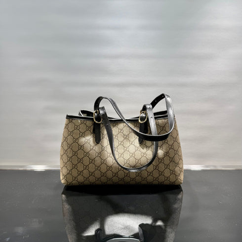 Gucci Emblem medium tote bag