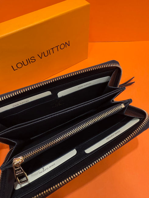 Πορτοφόλι Louis Vuitton Monogram Leather