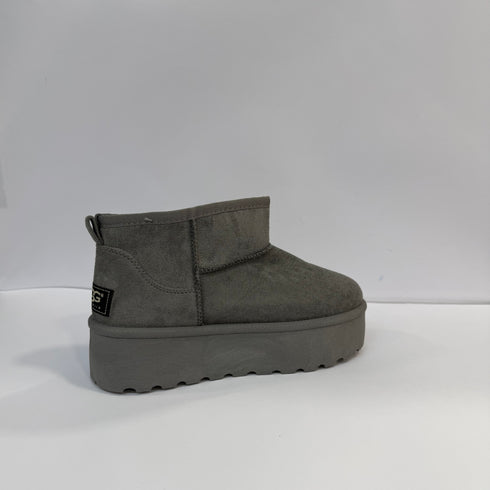 Boots UGG Classic ultra mini Platform