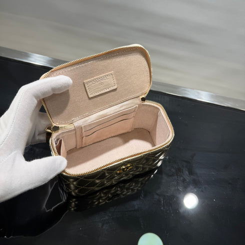 Chanel Vanity Case Gold