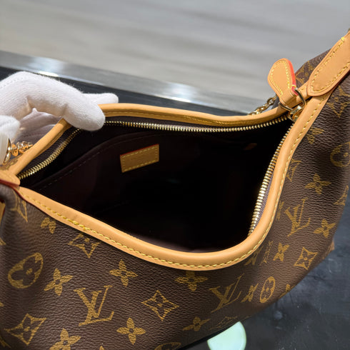 Louis Vuitton Monogram Croissant MM