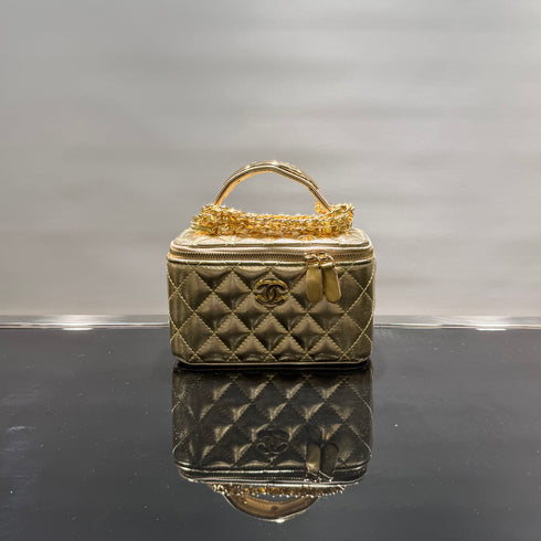 Chanel Vanity Case Gold