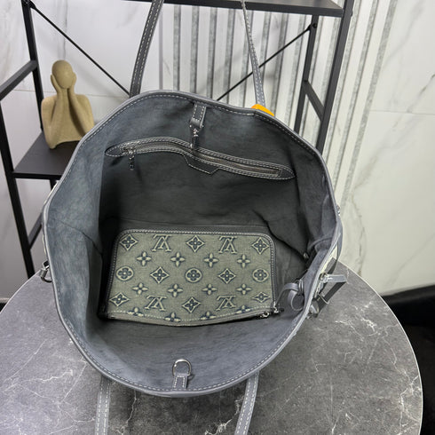 Louis Vuitton Neverfull Monogram Denim