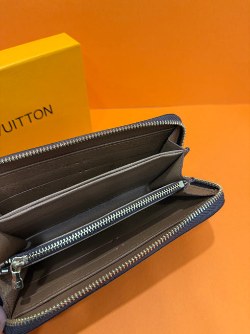 Πορτοφόλι Louis Vuitton Monogram