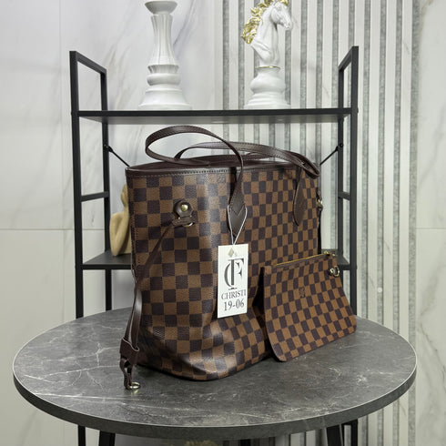 Louis Vuitton Neverfull Damier