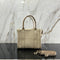 The Medium Tote Bag Marc Jacobs