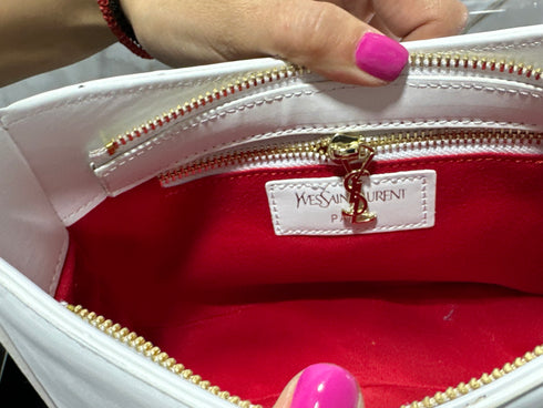 Yves Saint Laurent Le 5 A 7