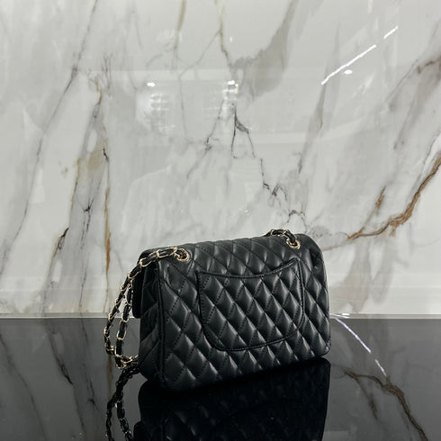 Chanel classic handbag no3