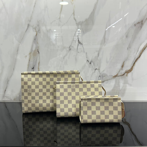 Louis Vuitton νεσεσερ
