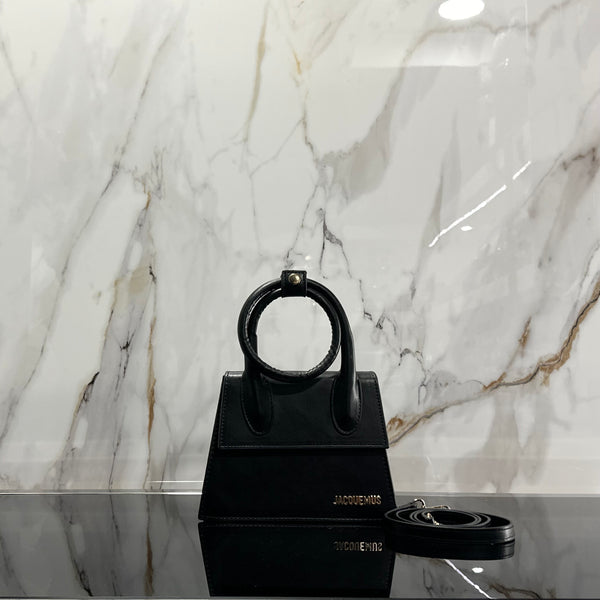 Jacquemus The knot Chiquito