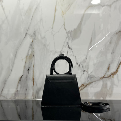 Jacquemus The knot Chiquito