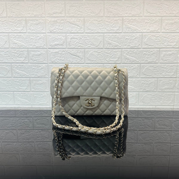 Chanel classic handbag no3