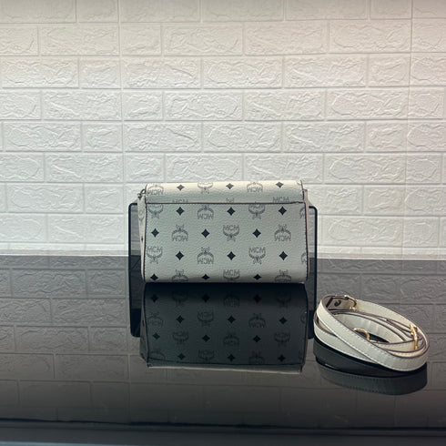 Mcm τσάντα-φάκελος